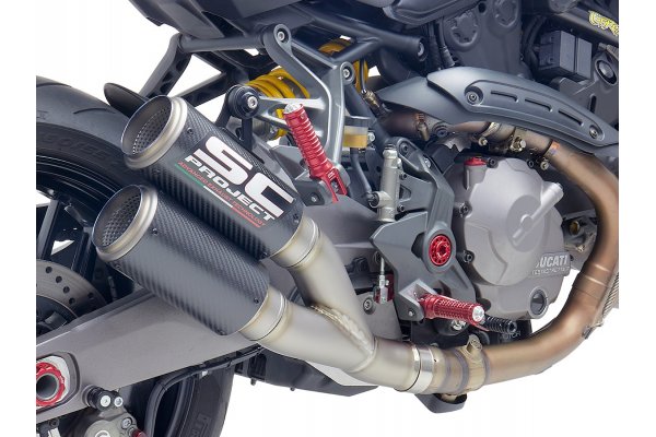 Układ wydechowy SC-PROJECT TWIN CR-T KARBON SLIP-ON DUCATI MONSTER 821 2018 - 2020